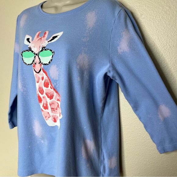 Kim Rogers Perfectly Soft Giraffe Sunglasses Blue Bleach Dyed Shirt Women Medium - Picture 4 of 10